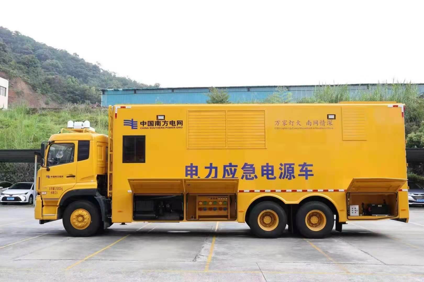 前进安康大型柴油发电机发电车UPS电源出租租赁